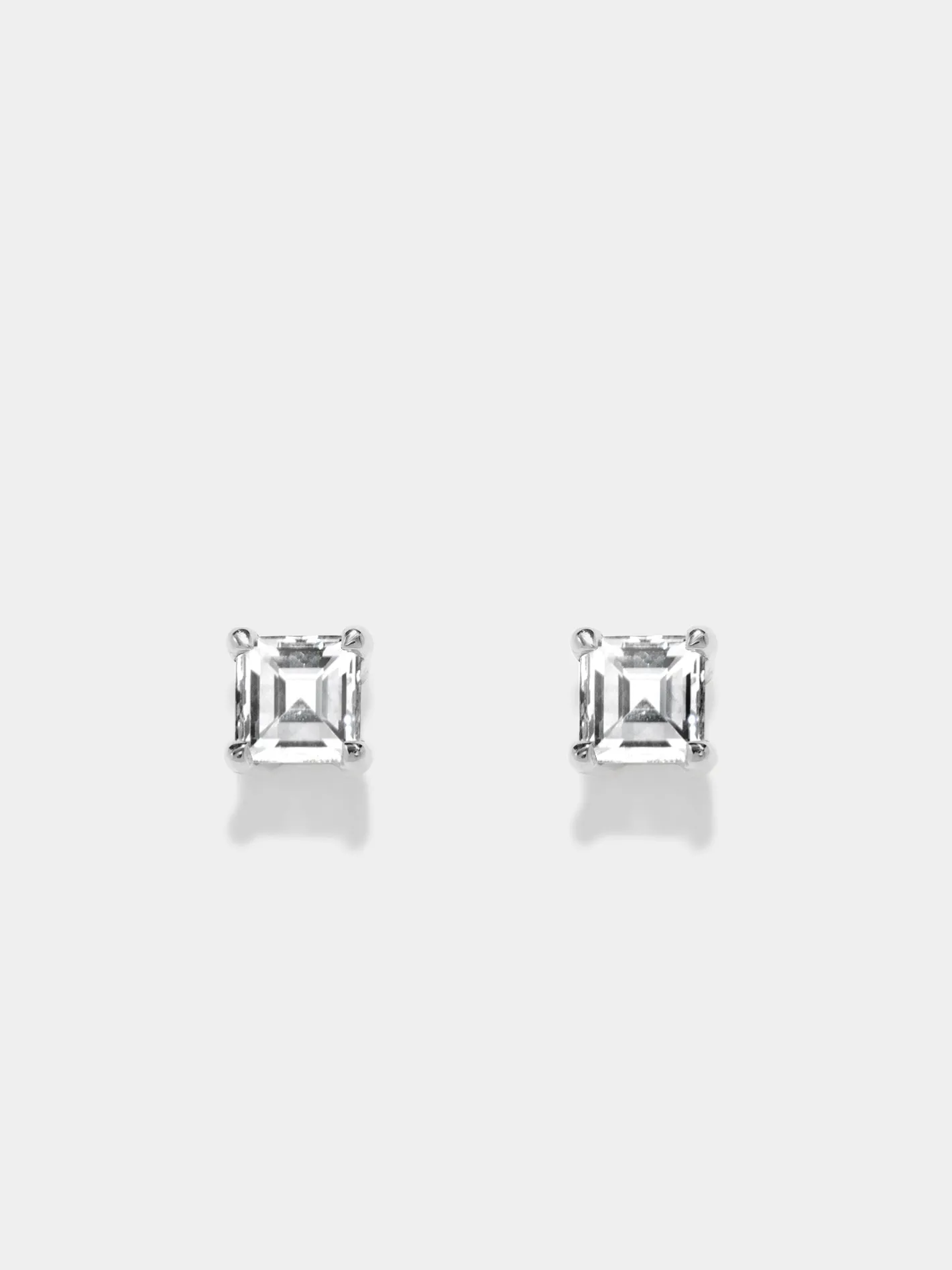 Allure Large Carre Studs<AZLEE Jewelry Store