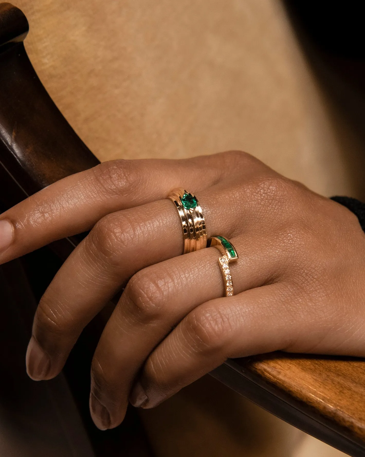 Pave Diamond & Emerald Baguette Ring<AZLEE Jewelry Fashion