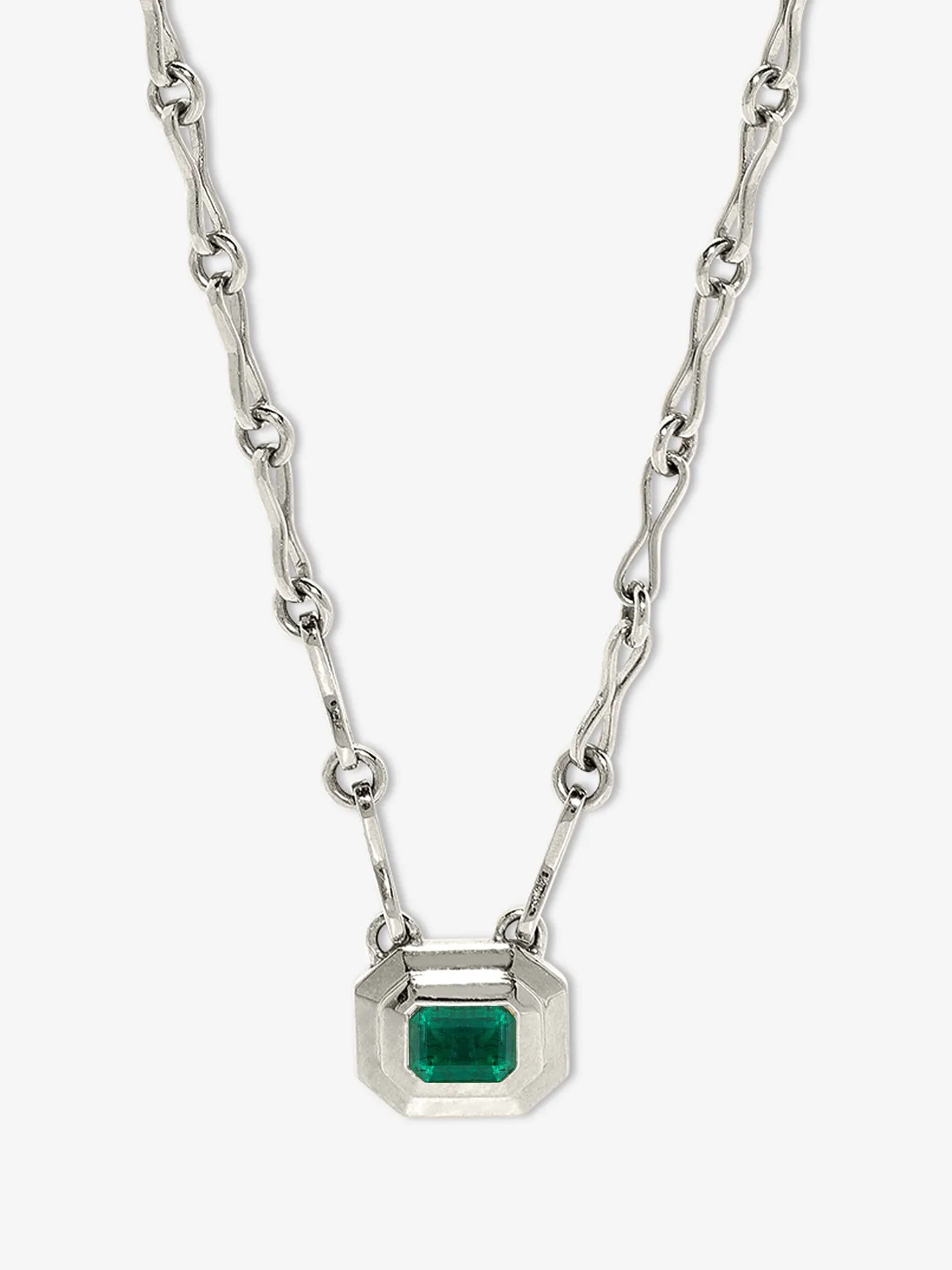 Staircase Emerald Motif Chain Necklace<AZLEE Jewelry Fashion